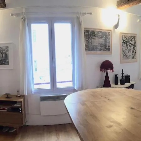 Charming Parisian Flat Near Bastille Apartamento *